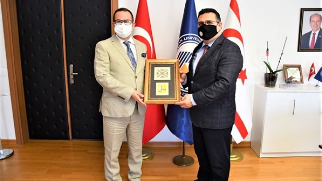 KTTO Başkanı Turgay Deniz, DAÜ rektörünü ziyaret etti