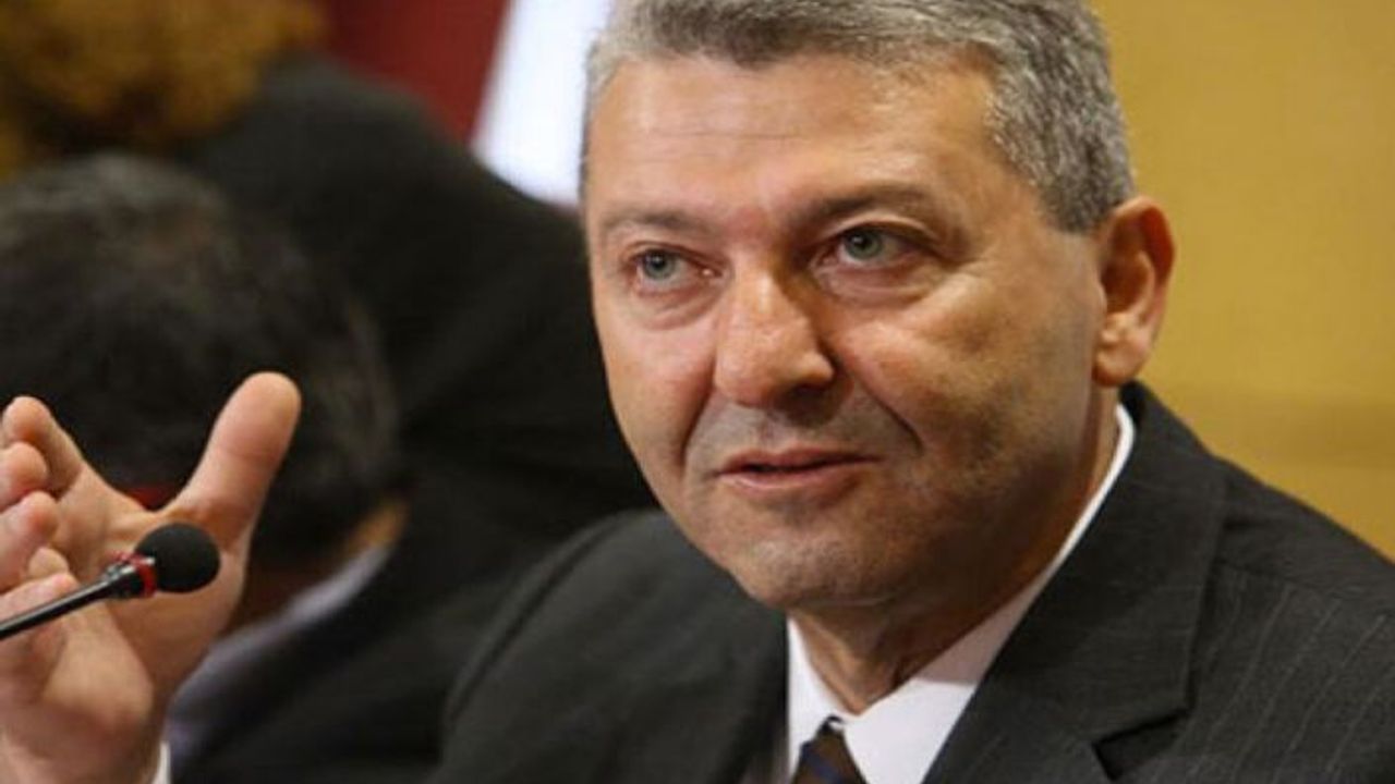 Lillikas politikayı bıraktığını resmen duyurdu