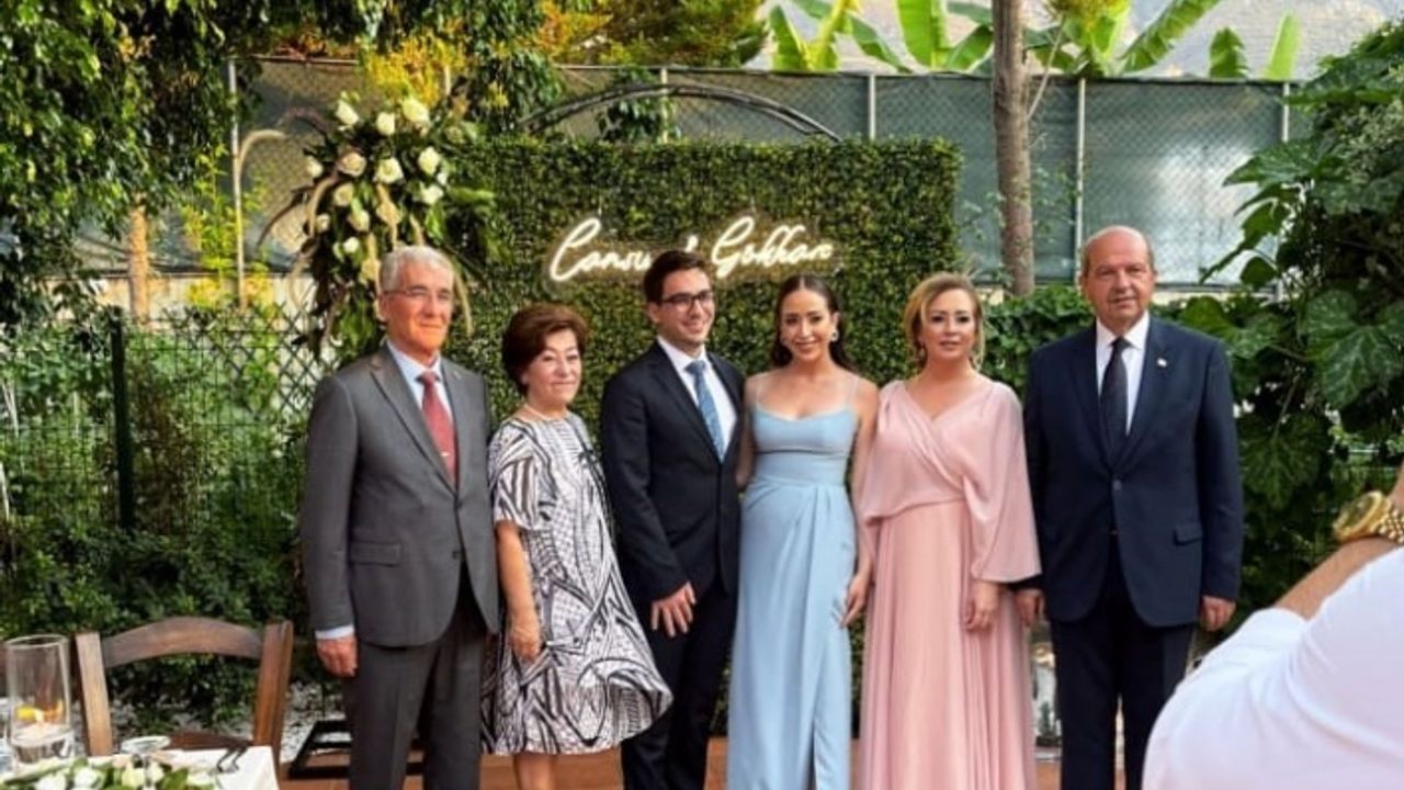 Cansu Tatar ve Gökhan Atik çifti nişanlandı