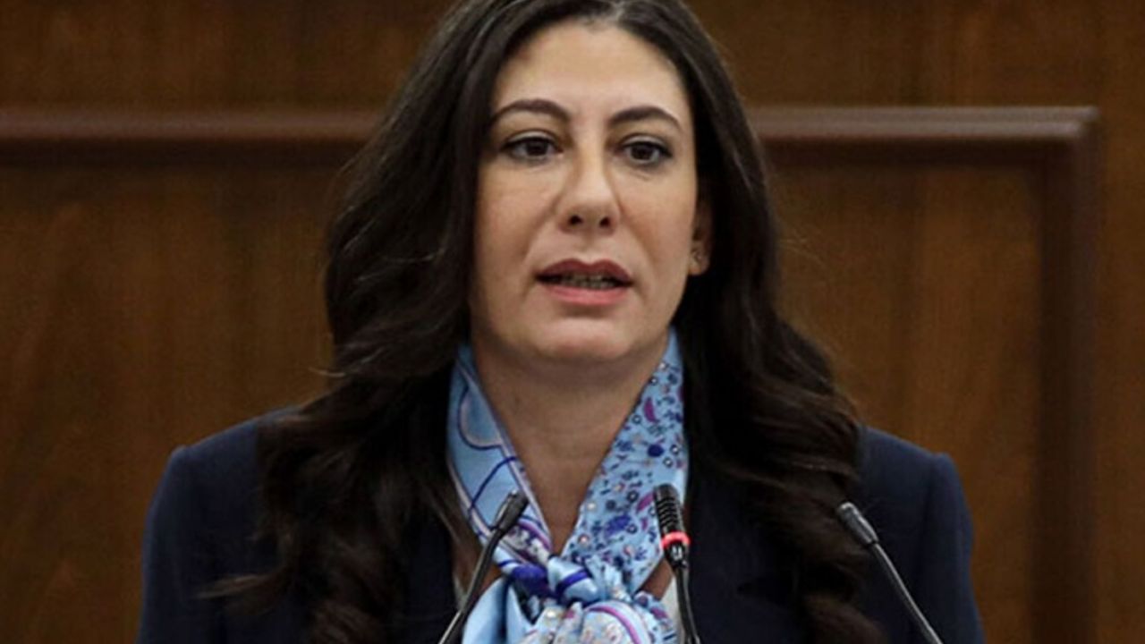 Sıla Usar İncirli: “Sayın Tatar başını yastığa koyduğu zaman uyuyabiliyor mu?"