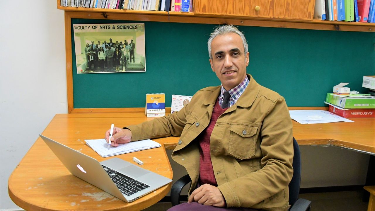 DAÜ’nün fizikçileri Prof. Dr. Sakallı ve Prof. Dr. Mazharımousavı'ye “Güvenilir Hakem Ödülü”