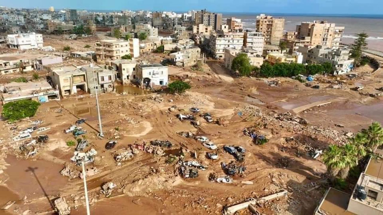 Libya'da Sel Felaketi: Ölü Sayısı 3 Bini Geçti