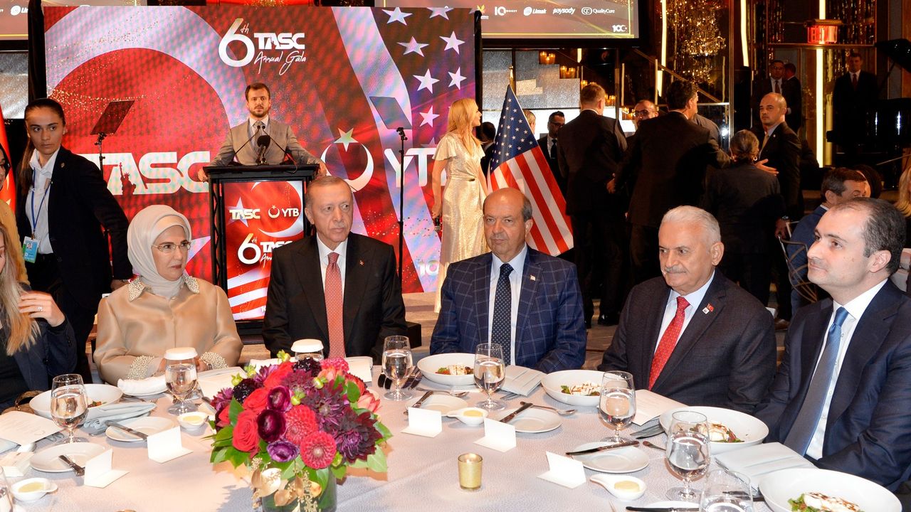 Tatar New York’ta… Tatar, Türk-Amerikan Ulusal Yönlendirme Komitesi yemeğine katıldı