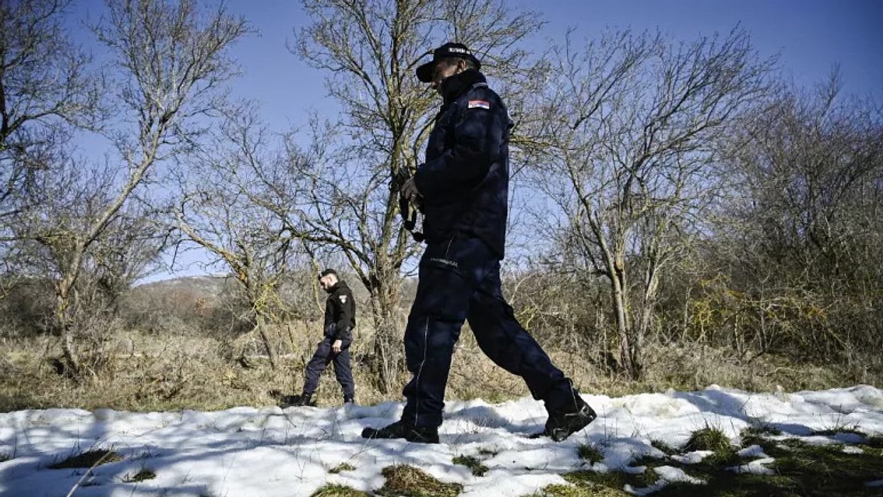 Sırbistan, polis operasyonunda 4 bin 500 düzensiz göçmeni tutukladı