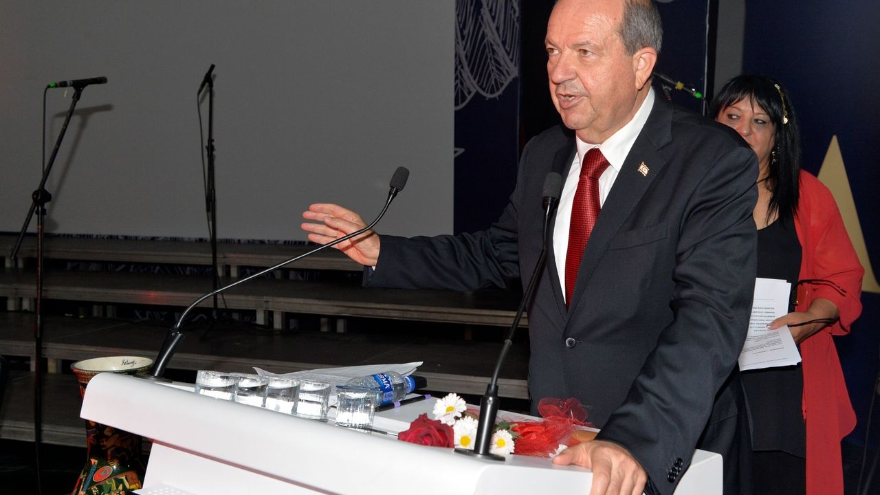 Cumhurbaşkanı Ersin Tatar, 40. yıl Cumhuriyet Konseri’ni izledi