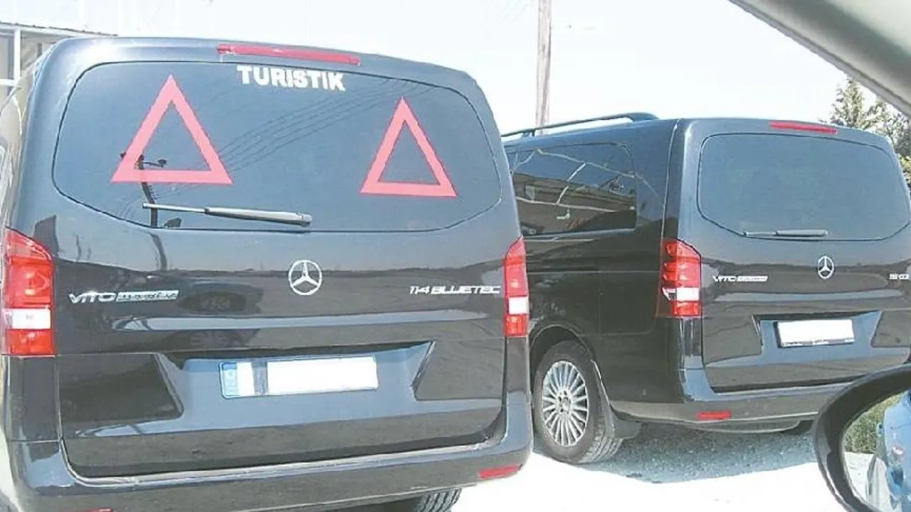 Özel araçlarla taksi hizmeti veren Kıbrıslı Türkler aleyhinde hukuki tedbir...