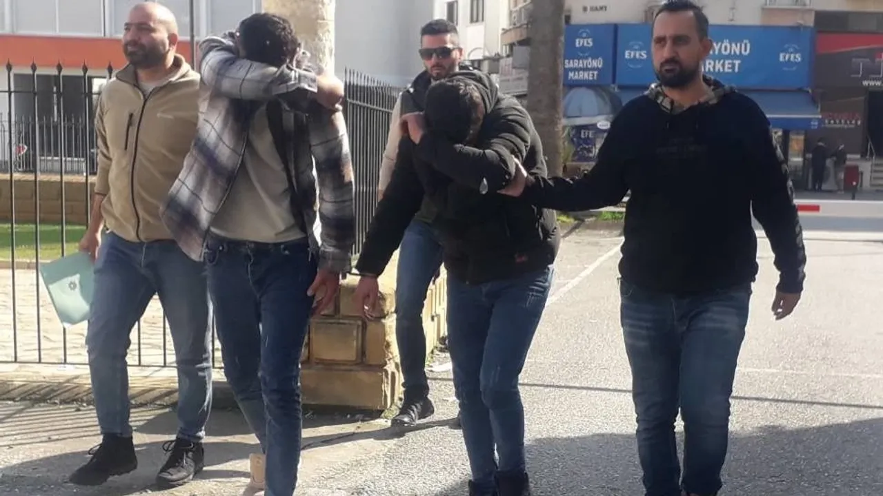 Uyuşturucudan tutuklanan Berat Ekin ve Ahmet Vural, 3 gün tutuklu kalacak