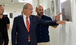 Cumhurbaşkanı Tatar, Minimal Maraş sergisini gezdi