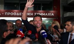 Yunanistan'da ana muhalefet partisi SYRIZA'nın yeni başkanı Stefanos Kaselakis oldu
