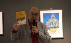 Kızılyürek, "YURTSUZLUĞA KARŞI YAZARAK VAR OLDUM…"