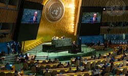 BM Genel Kurulu, Gazze'de acilen insani ateşkes istenilen karar tasarısını 153 oyla kabul etti
