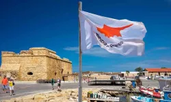 Kıbrıslı Rumların çoğunluğu AB üyeliğinden memnun