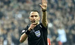 Galatasaray ile Fenerbahçe'nin Suudi Arabistan'da oynayacakları kupa maçının hakemi belli oldu