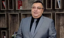 Dizdarlı’dan siyasete mizahi yaklaşım: “Astronot bulalım”