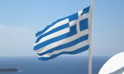Yunanistan'da eşcinsel evlilik yasallaştı!