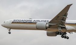 Londra-Singapur uçağı acil iniş yaptı: Şiddetli türbülansta 1 kişi öldü