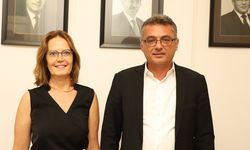 Erhürman Fransa Büyükelçisi Salina Grenet-Catalano’yu kabul etti