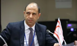 Özersay: Ülkeye giriş çıkışlar kontrol edilemez hale geldi