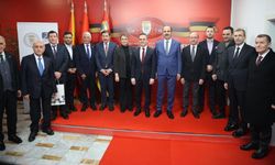 Güzelyurt Belediye Başkanı Özçınar, Kuzey Makedonya’daki TDBB Yönetim Kurulu toplantısına katıldı