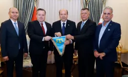 Cumhurbaşkanı Tatar, Eskişehir heyeti ile görüştü