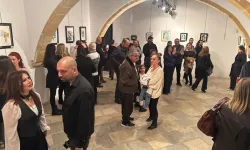“Here I am- Buradayım” adlı resim sergisi Lefkoşa Saçaklı Ev’de açıldı