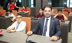 Savaşan: “Geleceğimizin emin ellerde olduğunu bir kez daha hissettik”