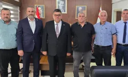 Maliye Bakanı Berova, KKTC Avcılık Federasyonu Başkanı Saygıner ve heyetini kabul etti
