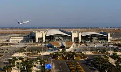 Larnaka Havalimanı'nda 16 kilodan fazla uyuşturucu ele geçirildi