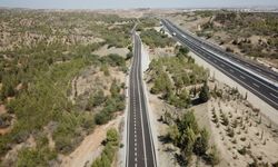İrsen Küçük’ün ismi Lefkoşa Çevre Yolu’na verildi