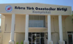 Gazateciler Birliği, Güçlüsoy’un bir gazetecinin görüntü almasını engellemeye çalışmasını kınadı