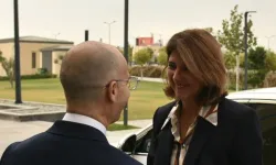 Erhürman- Holguín görüşmesi başladı