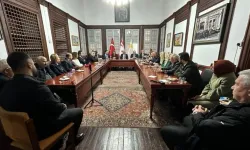 Özçınar, Türkiye–KKTC İşbirliği Cemiyeti heyetini kabul etti