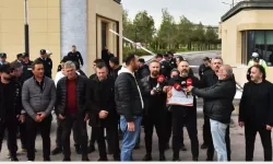 Kamuda yetkili beş sendikadan Meclis önünde eylem