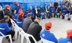 Cumhurbaşkanı Erhürman, grevdeki Ektam çalışanlarını ziyaret ederek görüş ve taleplerini dinledi