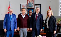 Türkiye ve KKTC Dostluk Grubu heyetinden Gazimağusa Belediyesi Başkanı Uluçay’a ziyaret