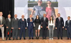 Erhürman: Bireysel başarı hikayelerini toplumsal başarı hikayesine dönüştürmemizin zamanıdır