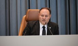 Öztürkler: Fransa sömürgeci geçmişiyle Kıbrıs Türk halkını yok sayamaz