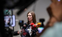 Sıla Usar’dan hükümete sert eleştiri: “Ülke kilitlendi, karar alamıyorlar”