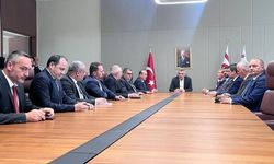 Ünal Üstel ve tüm Bakanlar, Cumhurbaşkanlığı'nda Erhürman ile görüşüyor