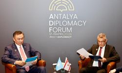 Cumhurbaşkanı Tufan Erhürman, Türk Devletleri Teşkilatı Genel Sekreteri Kubanıçbek Ömüraliyev ile görüştü