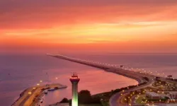 Körfez’de gerilim: Saldırı sonrası kral fehd köprüsü ulaşıma kapatıldı