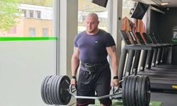 Kıbrıslı Türk atlet resmi dünya rekoru kırdı