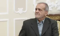 Pezeşkiyan telefonda Erdoğan'la görüştü: Türkiye’nin etkileyici dayanışmasını takdir ediyoruz