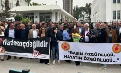 Başbakanlık önünde eylem: Yasa Meclis'e geldiği an genel grev ve eylemde olacağız