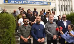 KTÖS, Lefkoşa Polis Müdürlüğü önünde açıklama yaptı