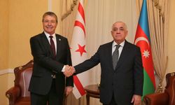 Başbakan Üstel, Azerbaycan Başbakanı Asadov ile görüştü