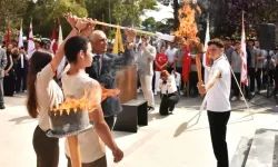 19 Mayıs Atatürk’ü Anma, Gençlik ve Spor Bayramı Haftası Gençlik Meşalesi’nin yakılmasıyla başladı