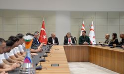 Erhürman, CONIFA Avrupa Şampiyonu KKTC A Milli Futbol Takımı’nı kabul etti
