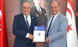 Değirmenlik Akıncılar Belediyesi ile Onbeş Kasım Kıbrıs Üniversitesi arasında eğitim protokolü imzalandı
