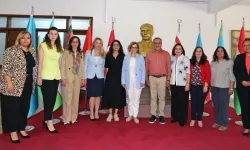 DİMED’den Kemal Saraçoğlu Vakfı’na anlamlı bağış